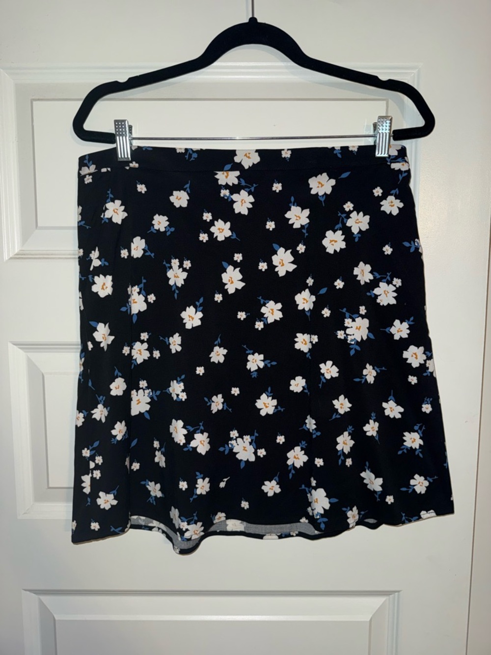 Market & Spruce Black Floral Skater Skirt